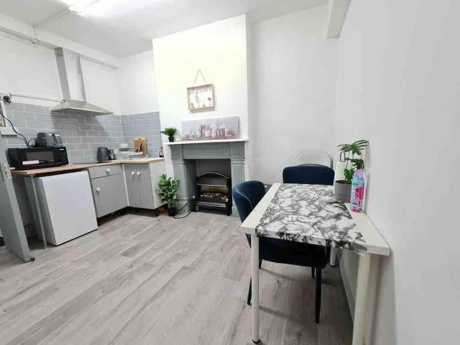 Appartement Nice Flat Near Central Londres Extérieur photo